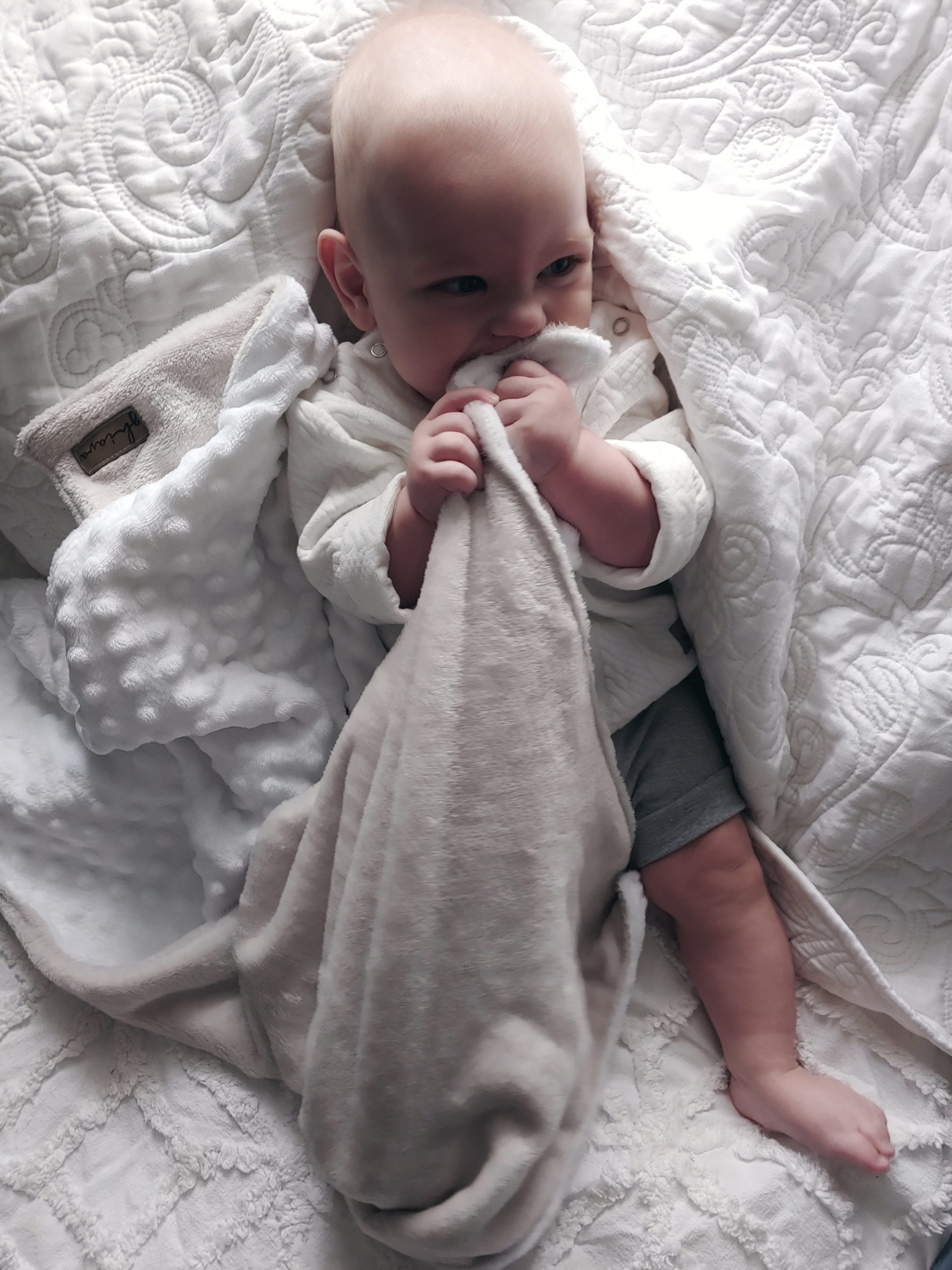 The Opulence Blanket - Image 3